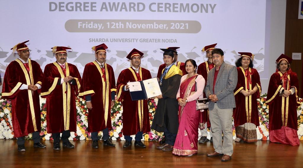 SET and SAP Degree Award Ceremony | 5th Convocation 2021 - Sharda ...